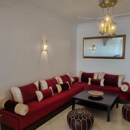 Appartement Spacieux Et Agreable 丹吉尔 外观 照片