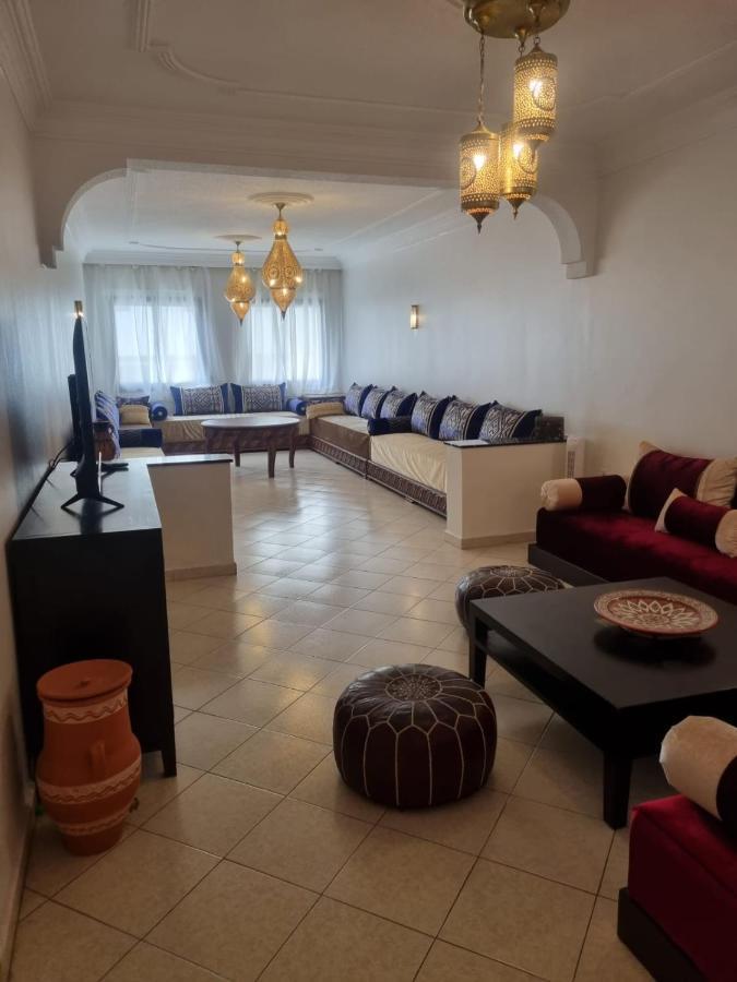 Appartement Spacieux Et Agreable 丹吉尔 外观 照片